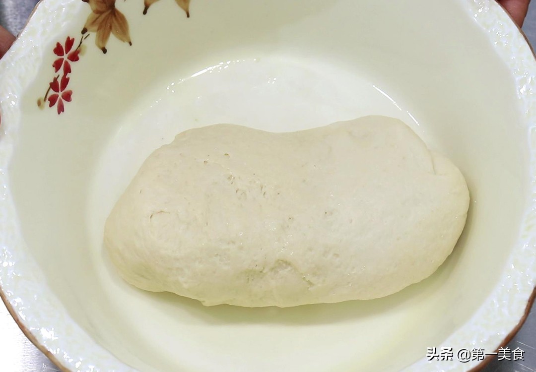 餡餅的做法怎么和面（4種餡餅做法，比買的還好吃，想吃哪種，自己在家就能做）