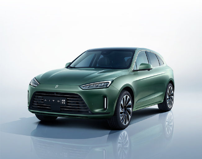 再创新高：AITO 问界 M5 六月销量破 7000 台，新增大定 10685 辆