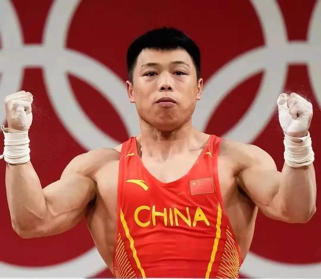 男子举重世界纪录大盘点，为何中国男子举重大级别没能制霸？