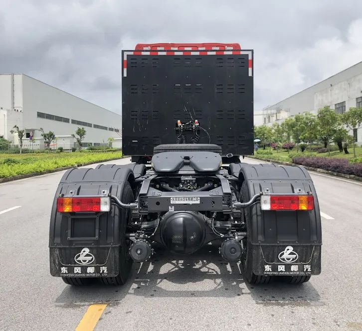 8款氢燃料牵引车“扎堆”亮相!涵盖解放、宇通、三一、乘龙多品牌