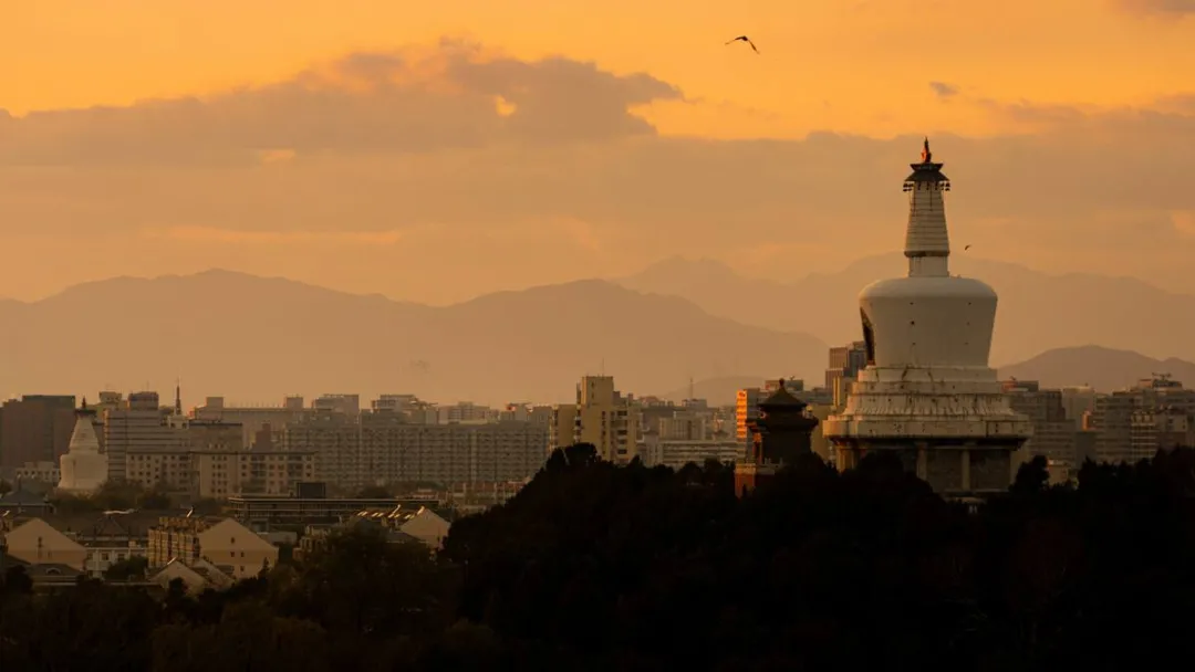除夕思亲：远隔千山念手足，佳节倍添兄弟情