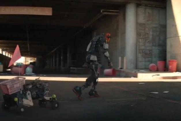 因为一个片段看完整部电影。未来 科幻，不知感动多少观众