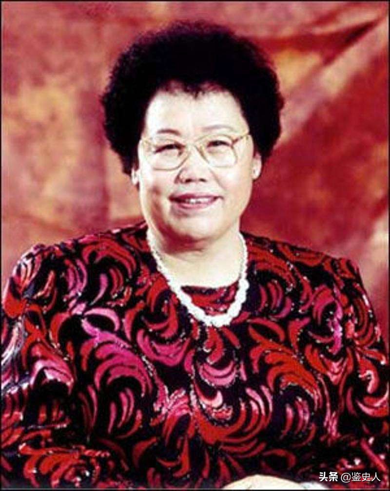 揭秘“京城四大顶级会所”，入门费最低10万，可能有钱也进不去
