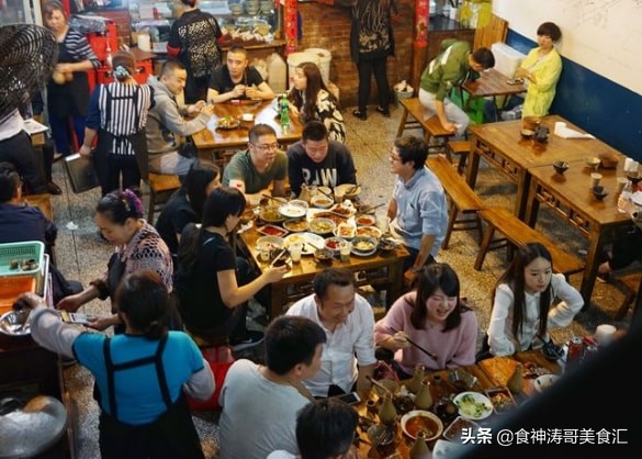 重庆名小吃有哪些（重庆10大特色美食小吃推荐）