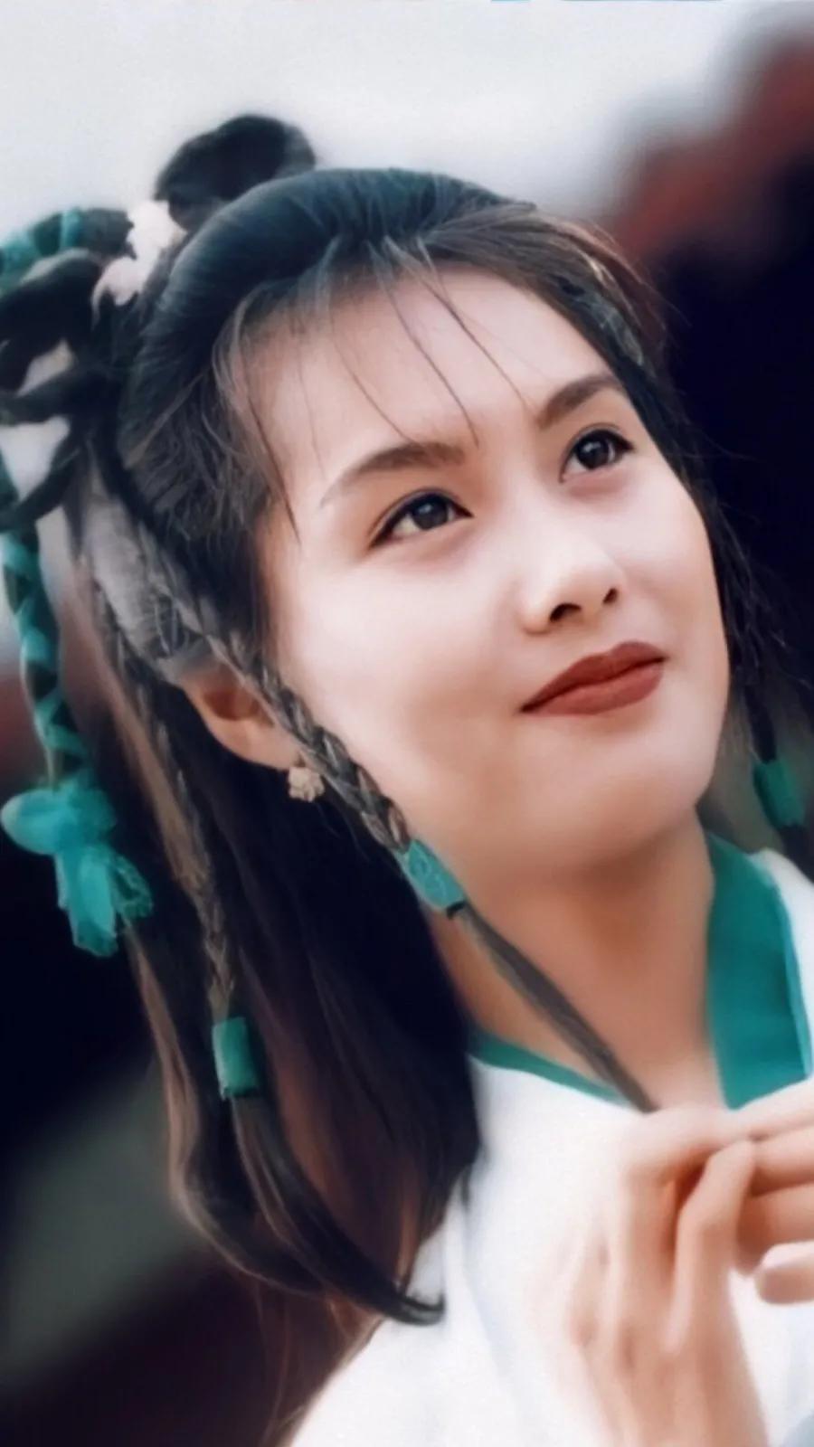 哪些女明星的眼睛很漂亮？