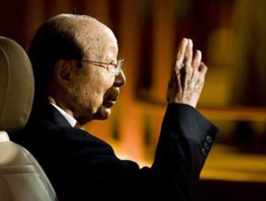 “大善人”邵逸夫，4个儿女全部和他断绝关系，谁也不想继承遗产