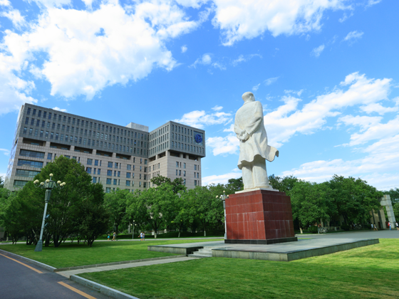 北京和武汉谁是中国地质大学主校区，设计专业大比拼谁更强呢？