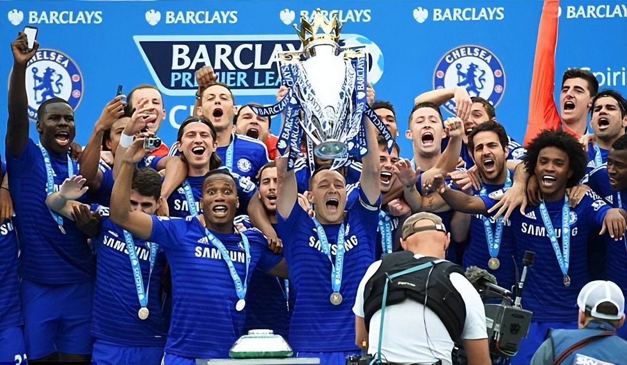 切尔西队长（“友妻门”？不，他更是蓝军守护神，铁血队长-约翰·特里）