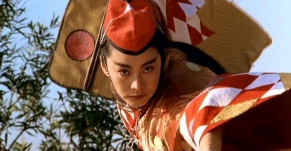 58同城峨眉招聘（12位年过50的美人今昔颜值对比）