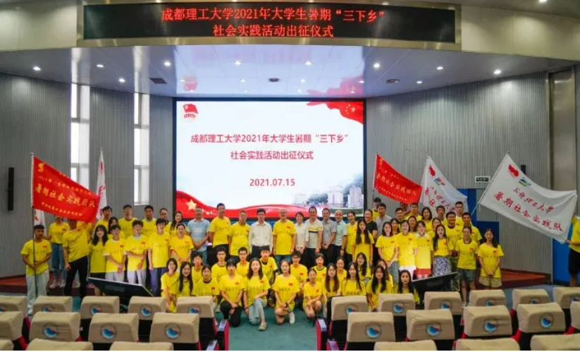 保研985，获央视新闻采访！四川气质女学霸“火”了，颜值超高！