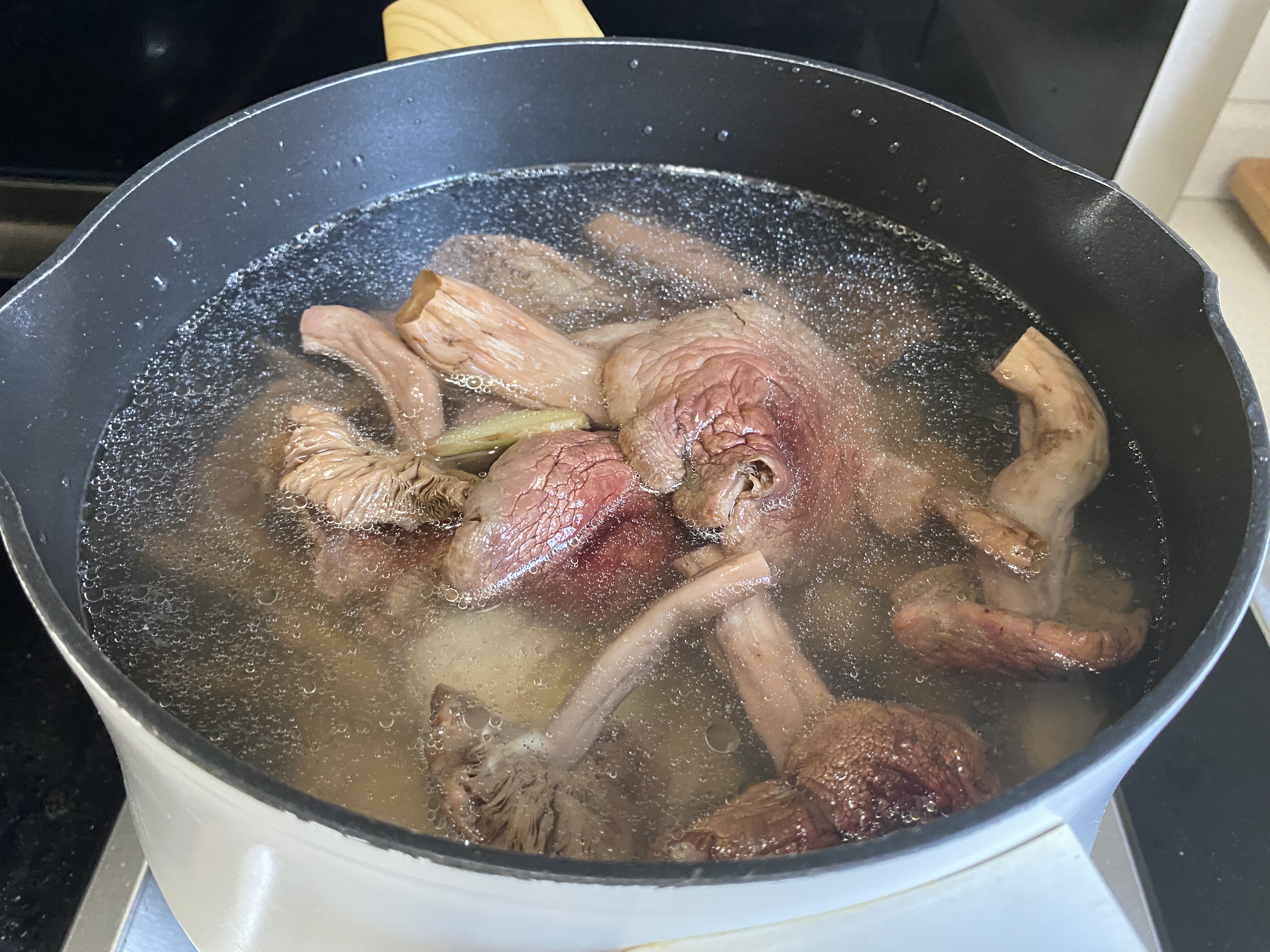 鸡汤的炖法,椰子鸡汤的做法