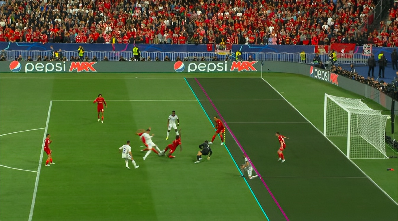 2017欧冠决赛皇马对利物浦（1-0利物浦！皇马14次问鼎欧冠 射门4-24再造经典 本泽马进球被吹）