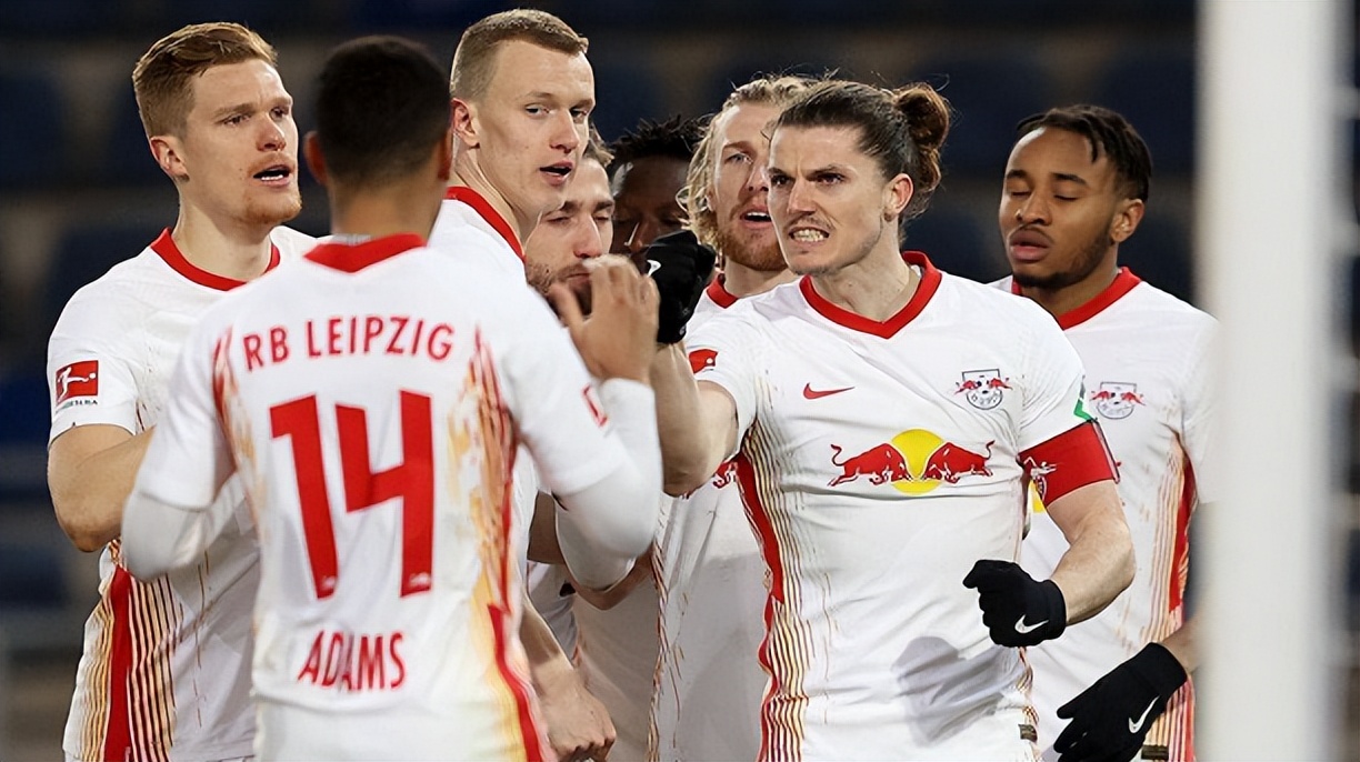 德甲第二名和第四名有什么优势（德甲大混战！拜仁连续不胜，7队厮杀：多特莱比锡或强势逆袭）