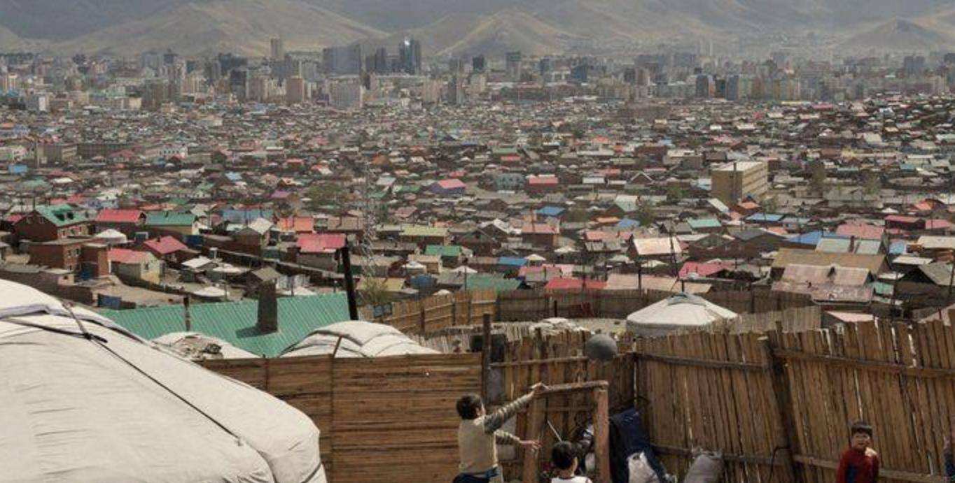 蒙古国“现状”，海军夏天运羊毛，冬天捕鱼，还有25个探秘冷知识