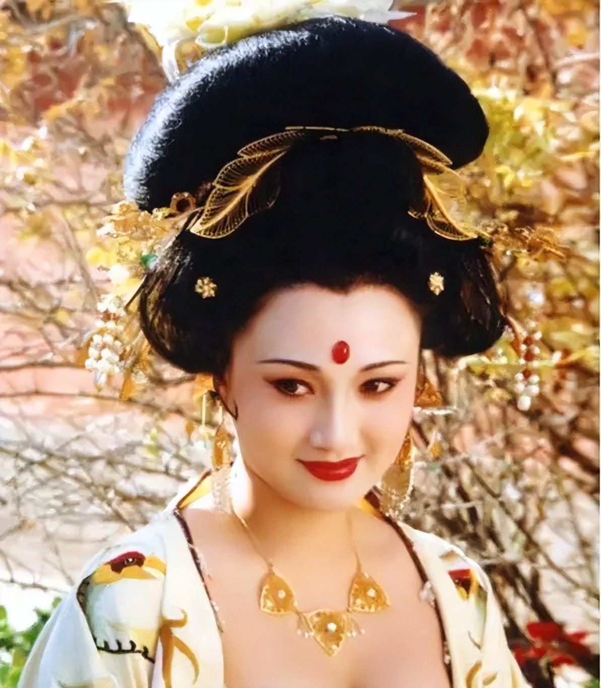 从古韵到天雷再到韩风、倭风，我国古装剧造型是如何一路跑偏的？