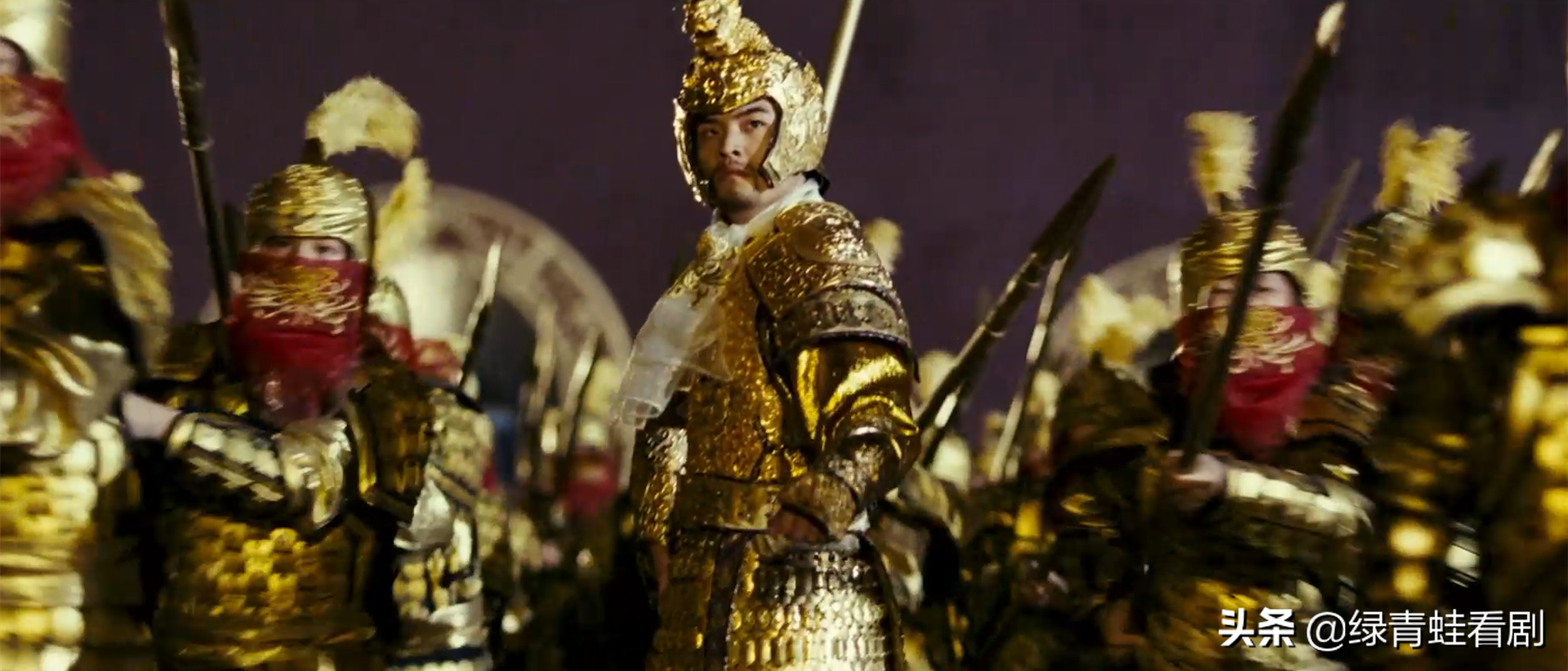 张艺谋斥资3.6亿，为打造巩俐女皇梦，周杰伦成最惨工具人