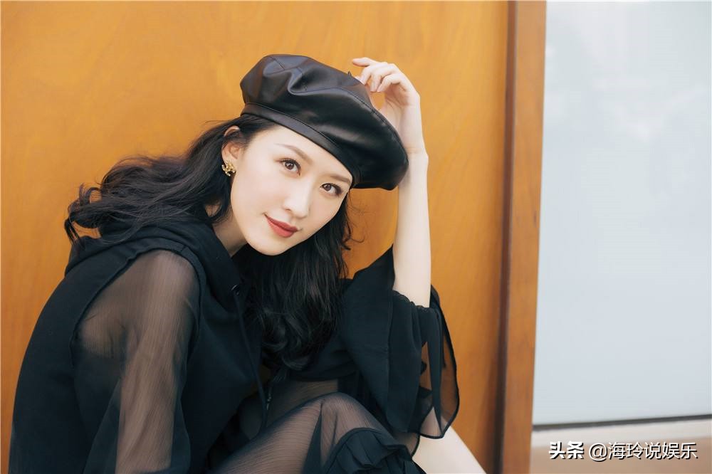张雯，36岁至今单身的她，美得无可挑剔