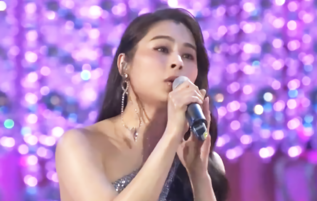 七一晚会15位女星一道风景线：汪明荃牡丹裙华贵，孟庆旸又出圈了