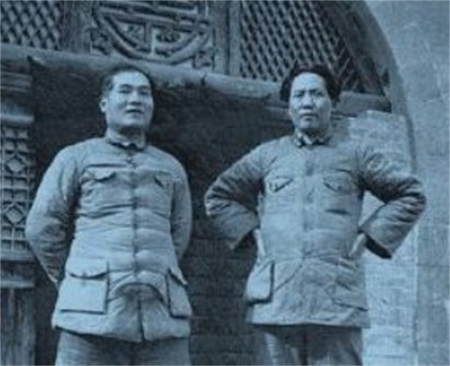 个个都能翻江倒海，毛泽东用什么镇住十大元帅？