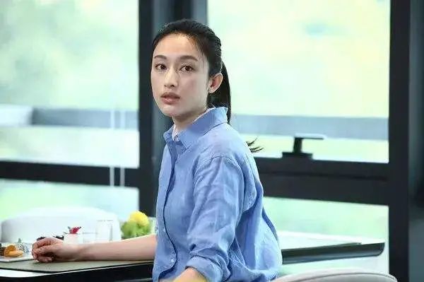 频上热搜！细扒《相逢时节》7位美人的“妙谈”，有人戏红人不红