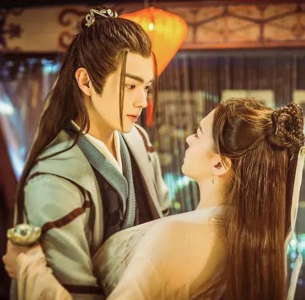 师徒虐恋别硬演，有人唯美动人，有人活像偷人，还得看主角CP感