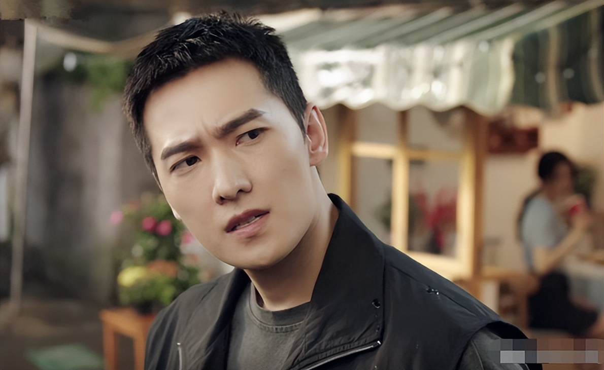 一部戏换一个女朋友,表面单纯的杨洋私底下究竟有多混乱?