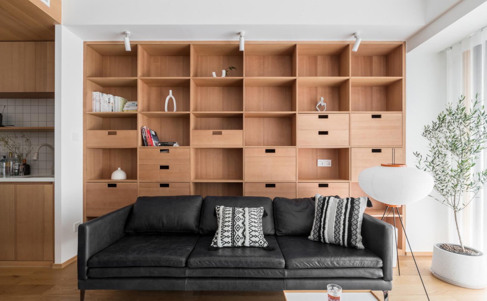 难怪日式原木风会这么火！她89㎡新家，一进门就引起强烈舒适