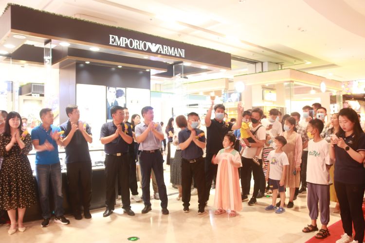 润通电讯玖隆茂华为授权体验店盛大开业倾情绽放