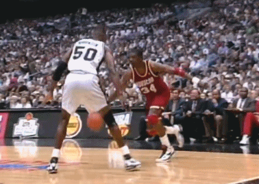 「深度解析」NBA球星必杀技：大梦奥拉朱旺——梦幻脚步