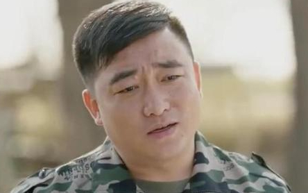 英年早逝的8位男星，每一位都让人惋惜，最大44岁，最小27岁