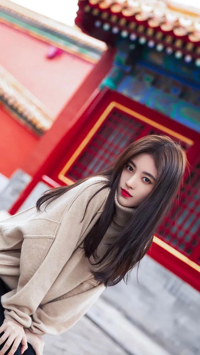 鞠婧祎：甜美靓丽，天生丽质