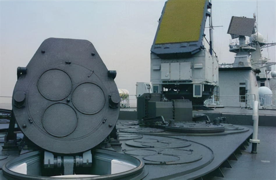 �������������10��ʵ�֣�����42�����𽢣��й�����ѡ���ˣ�