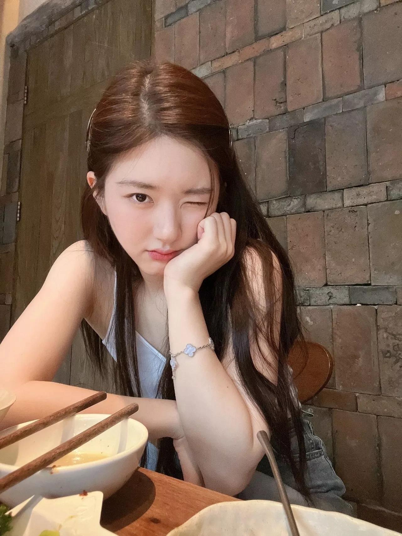 赵露思怎么这么好看