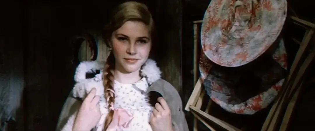 世界电影（0094）苏联电影《这里的黎明静悄悄》（1971）剧照欣赏