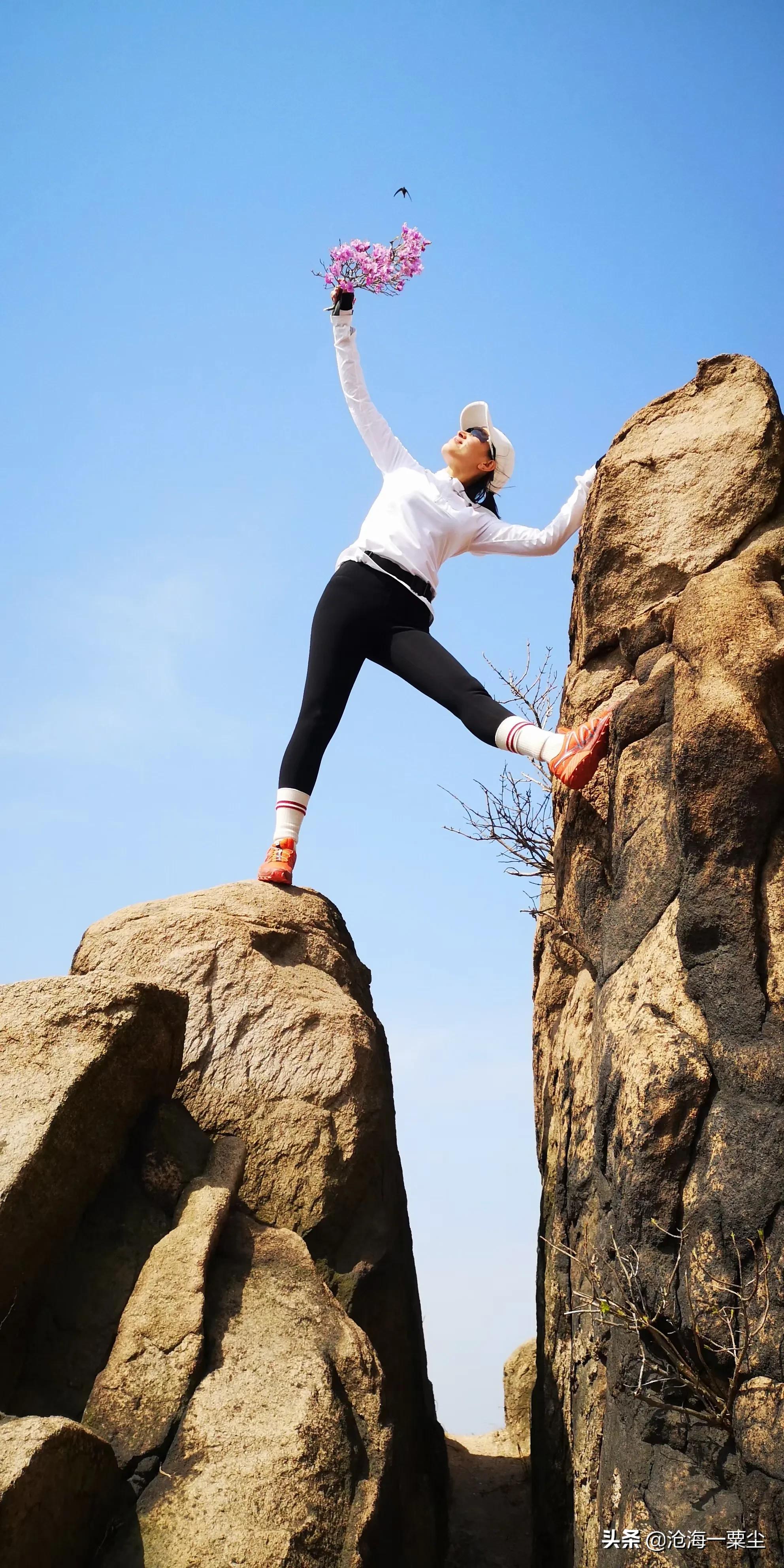 形容爬山心情唯美句子_晶羽文学网