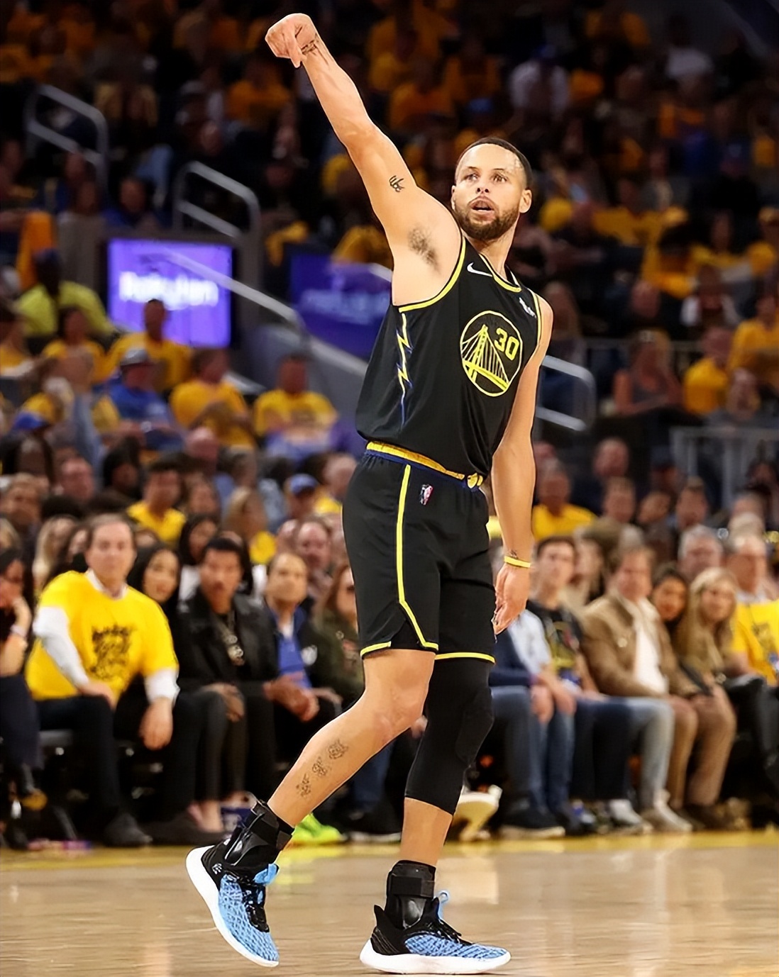 为什么nba球员在球场表现差(说好几周不投篮呢?