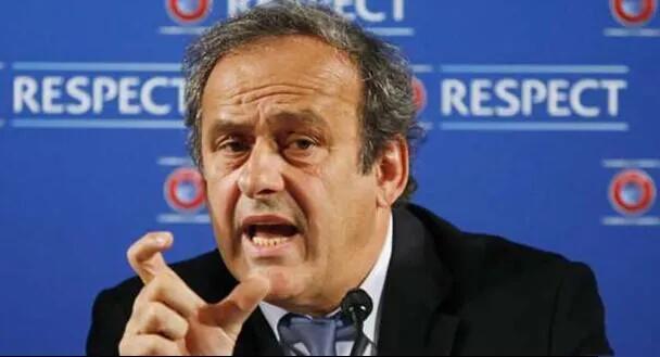 09欧冠切尔西vs巴萨（史海钩沉：08-09赛季斯坦福桥事件）