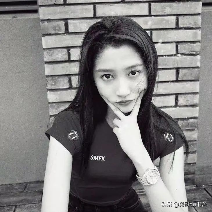 王心凌7位数名表上热搜，台北上亿豪宅首曝光，姐不是白红的