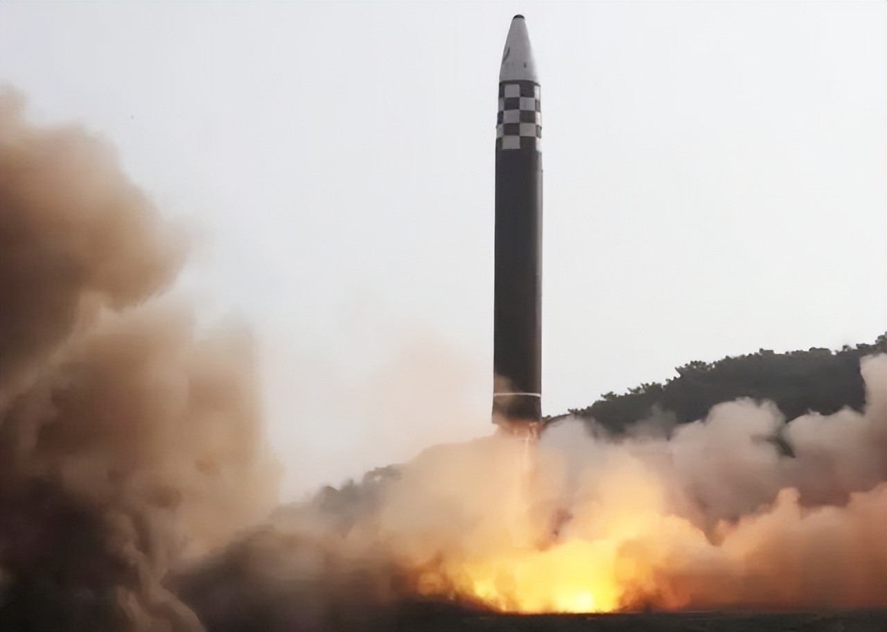 ����������ڿ���������һʯ����ȴ����Ȧ�ף��й������ðݵǵó�