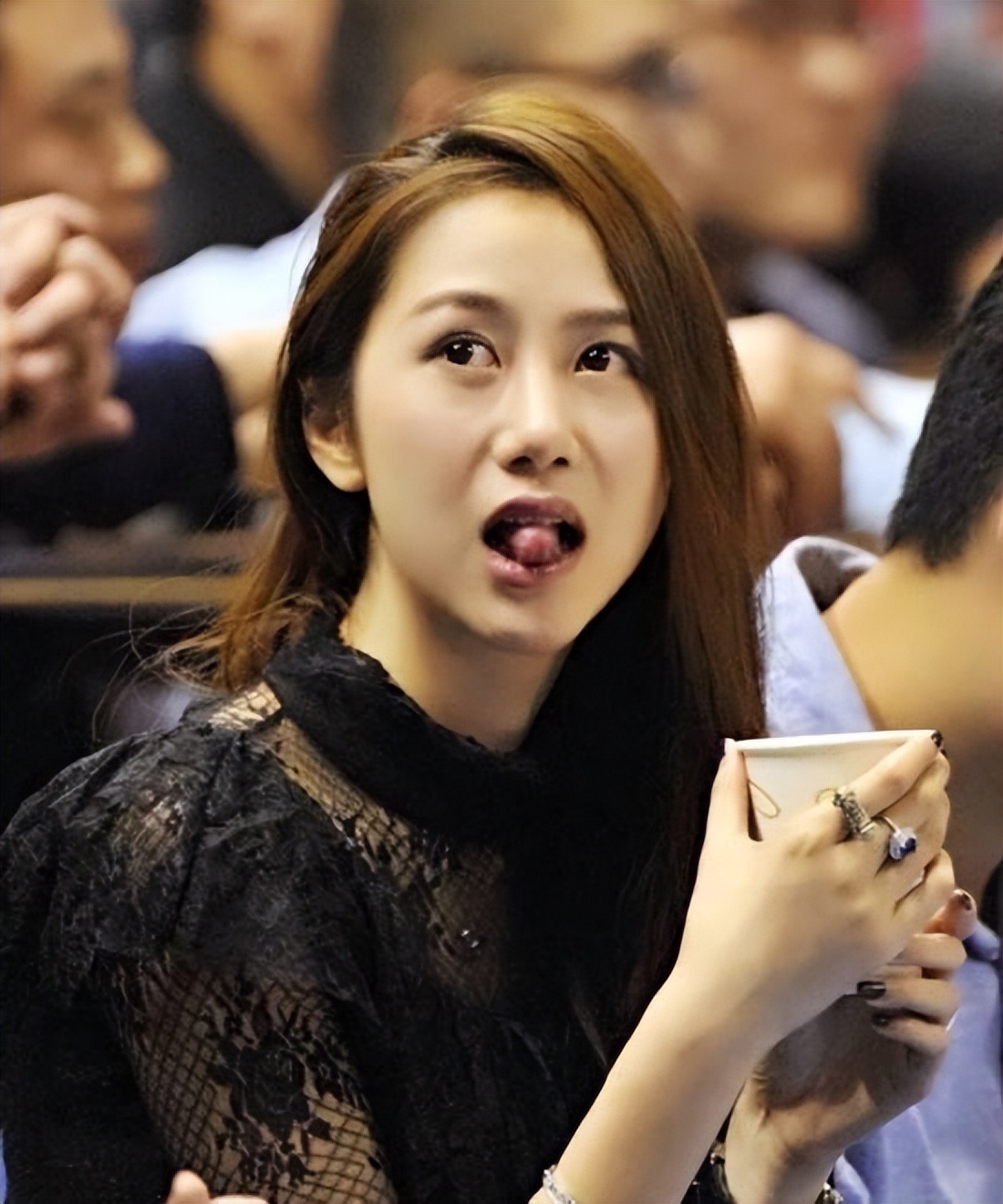 明星慈善篮球赛（创办明星公益篮球队，孙悦新职务曝光，篮球仍是热爱）-趣拿体育