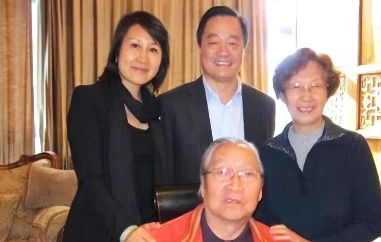 张建全,娶女演员张凯丽,把妻子当作宝,婚后生一女幸福甜蜜