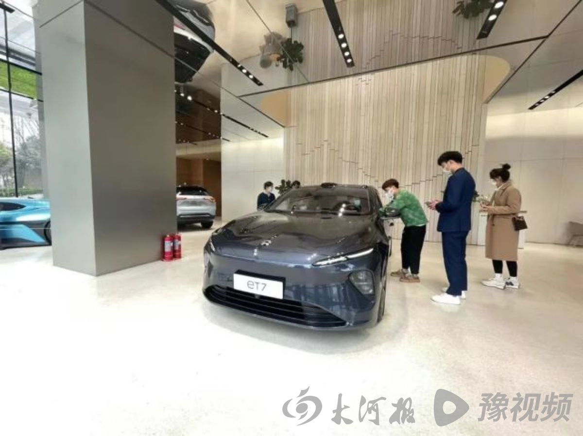 汽车硬件升级需花费万元，蔚来车主表示应该免费