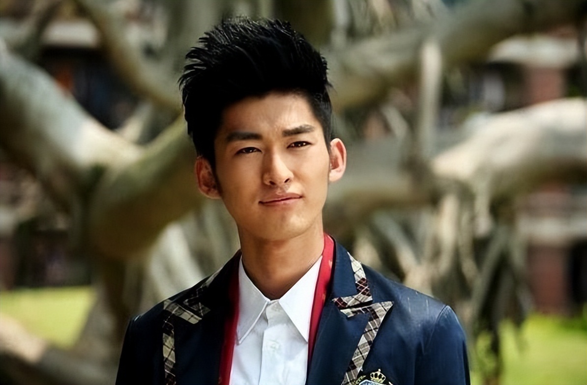 “一手遮天”张翰：从王思聪手里抢来战狼2，剧组里权利比导演大