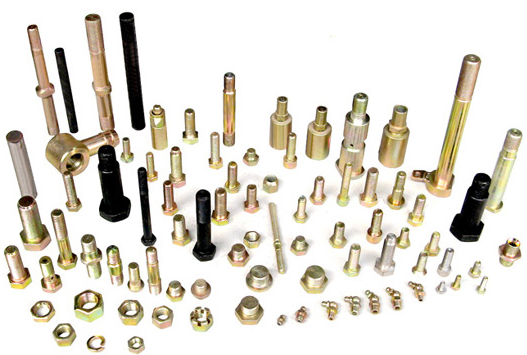 标准件的用途,常规款标准件(紧固件)的分类:螺栓,螺母,螺柱