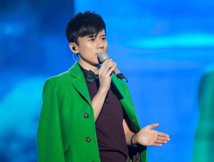 明星偏爱的“伯克利”，为何这么高大上？看到王源的发展瞬间懂了