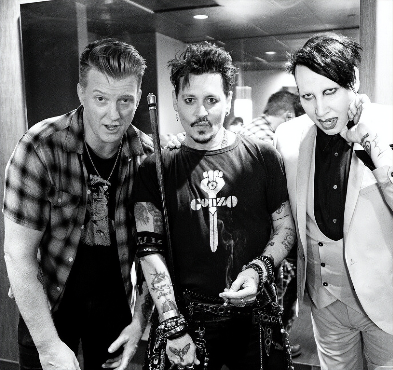 离谱！法庭呛律师超爆笑，约翰尼·德普与前妻撕逼大戏变喜剧大会