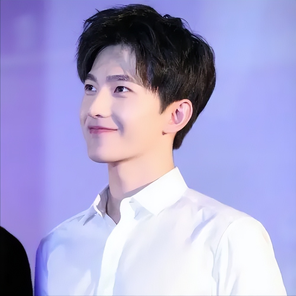 穿“白衬衫”的10位男星，个个“白衣胜雪”，气质干净