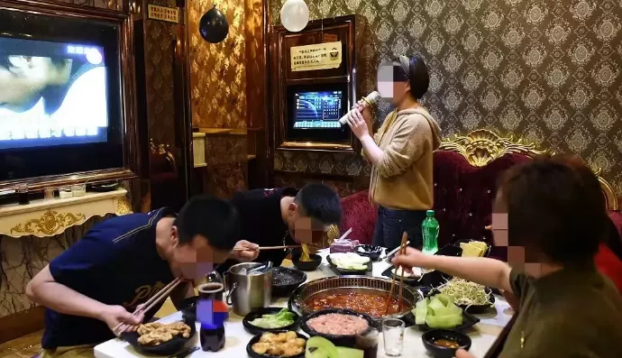 靠洗脚年赚200亿!中国洗脚城里,藏着长沙最“不正经”的一面