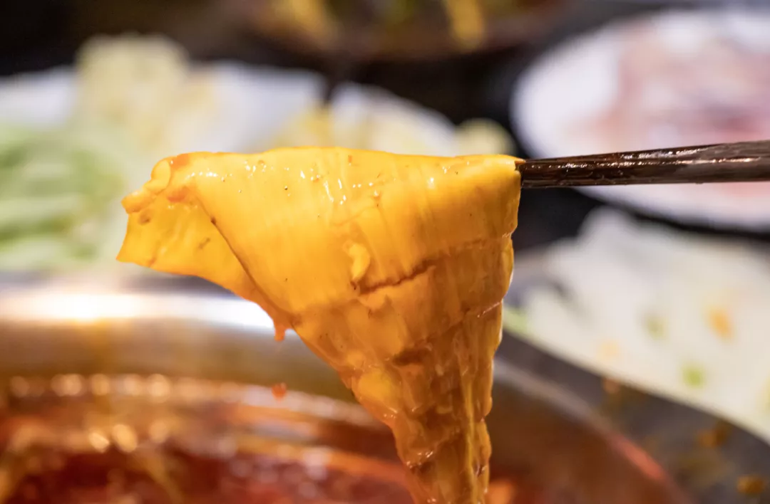 隔着千山万水，看完这篇，都能闻到家乡的味道...