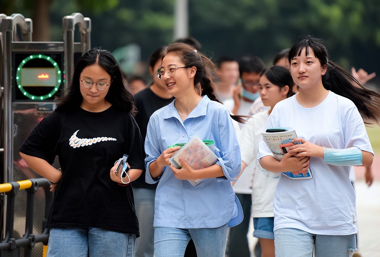 2022年高考时间公布，“新高考”安排略有变动，准考生做好准备